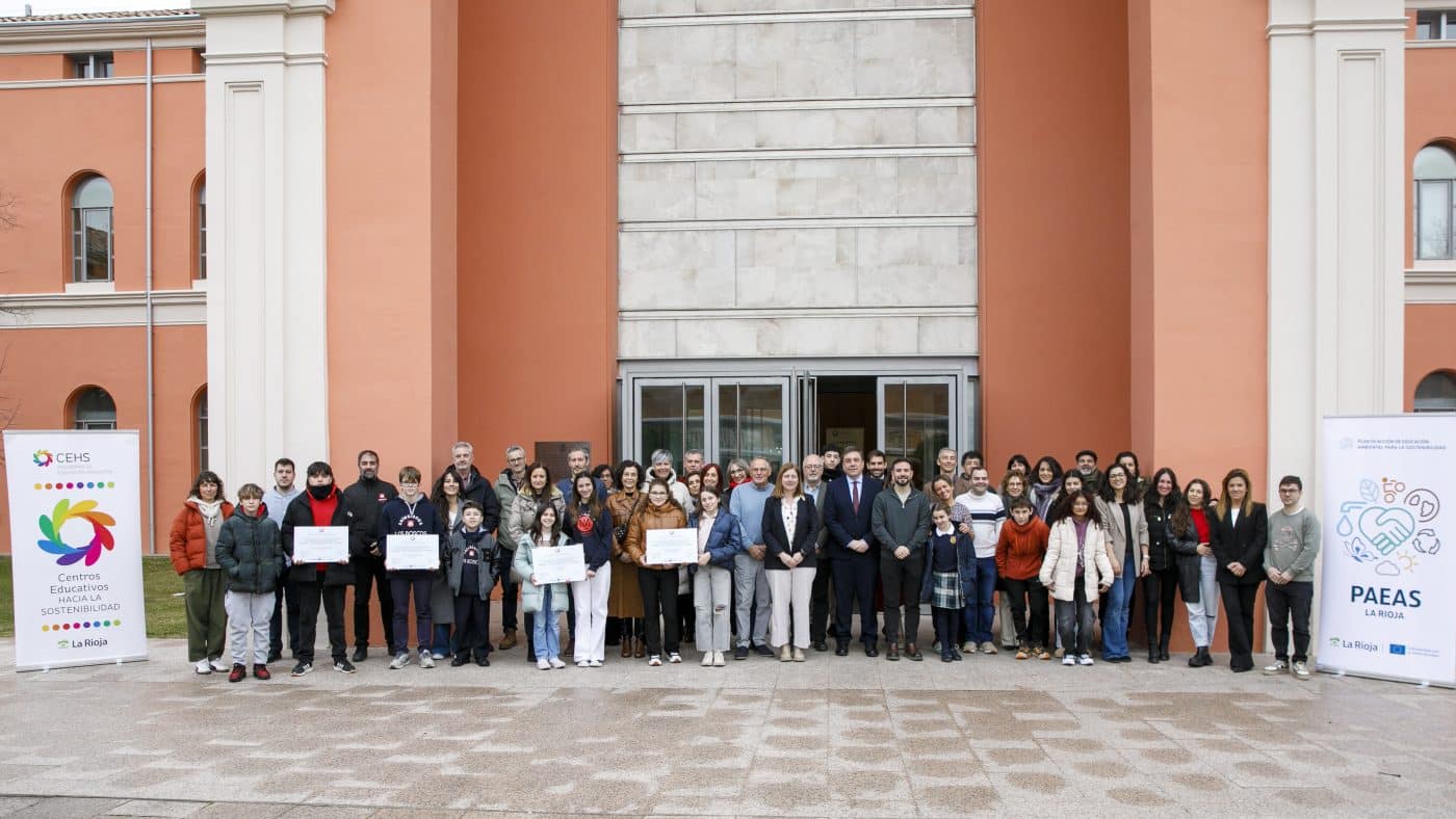 La Salle-La Estrella de San Asensio, entre los centros reconocidos por su trayectoria en el programa CEHS hacia la sostenibilidad 2 La Salle-La Estrella de San Asensio, entre los centros reconocidos por su trayectoria en el programa CEHS hacia la sostenibilidad 2