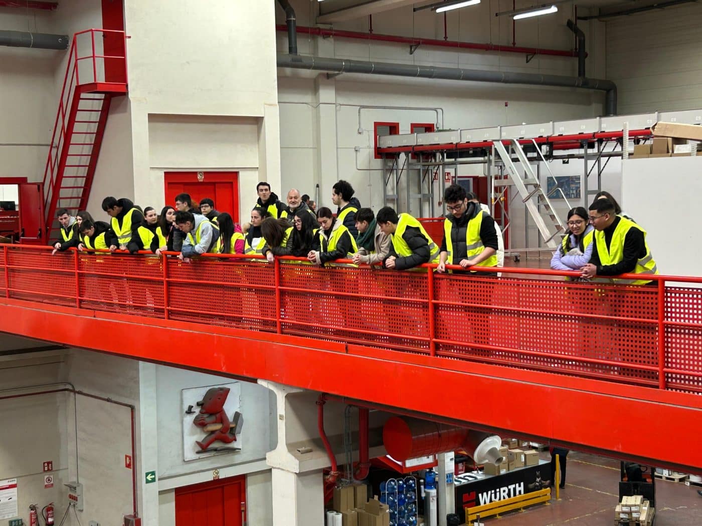 Alumnado del IES Rey Don García de Nájera visita la empresa Würth en Agoncillo 5