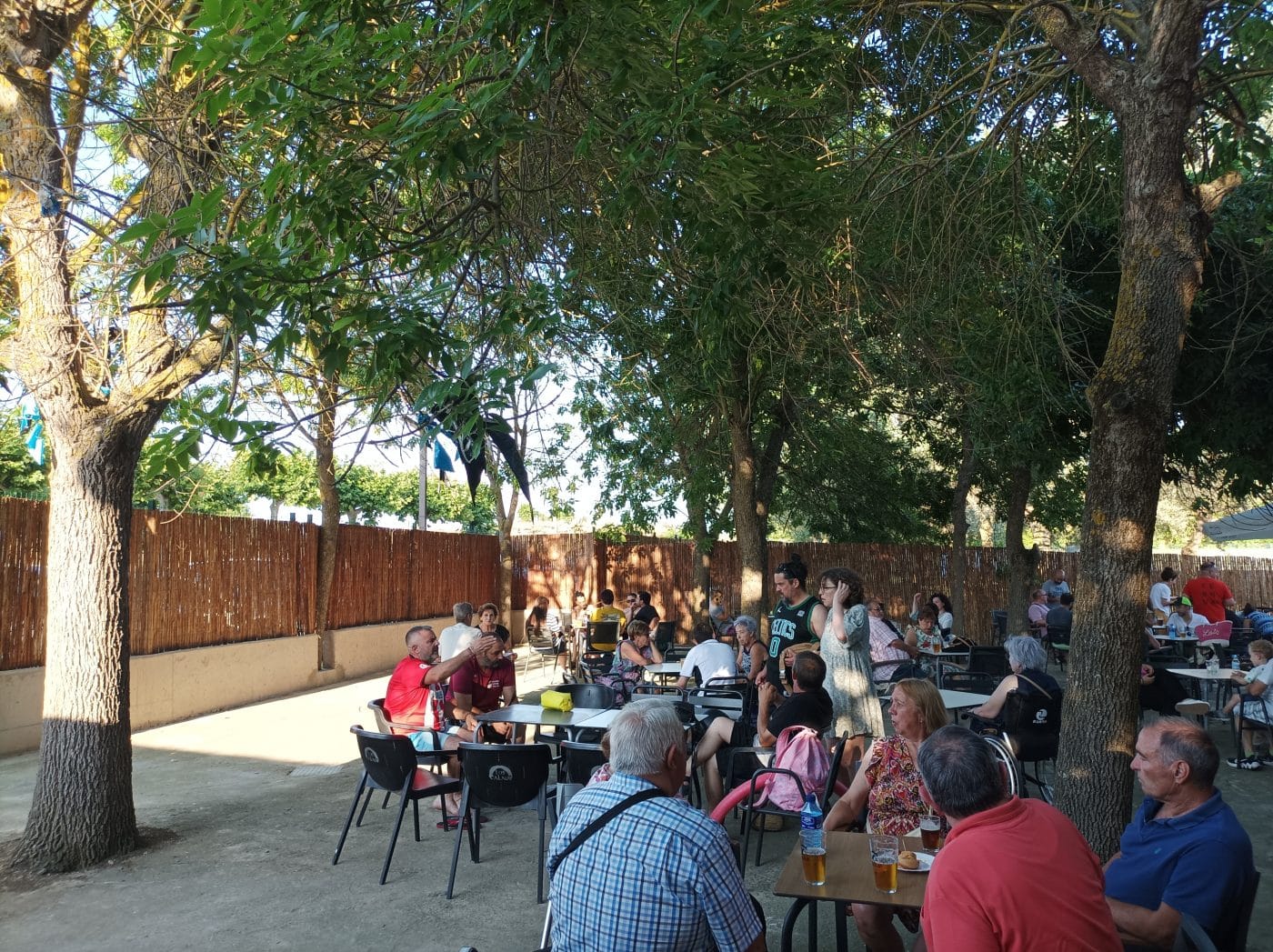 Briones busca gestores para el bar de las piscinas y el bar del jubilado 2