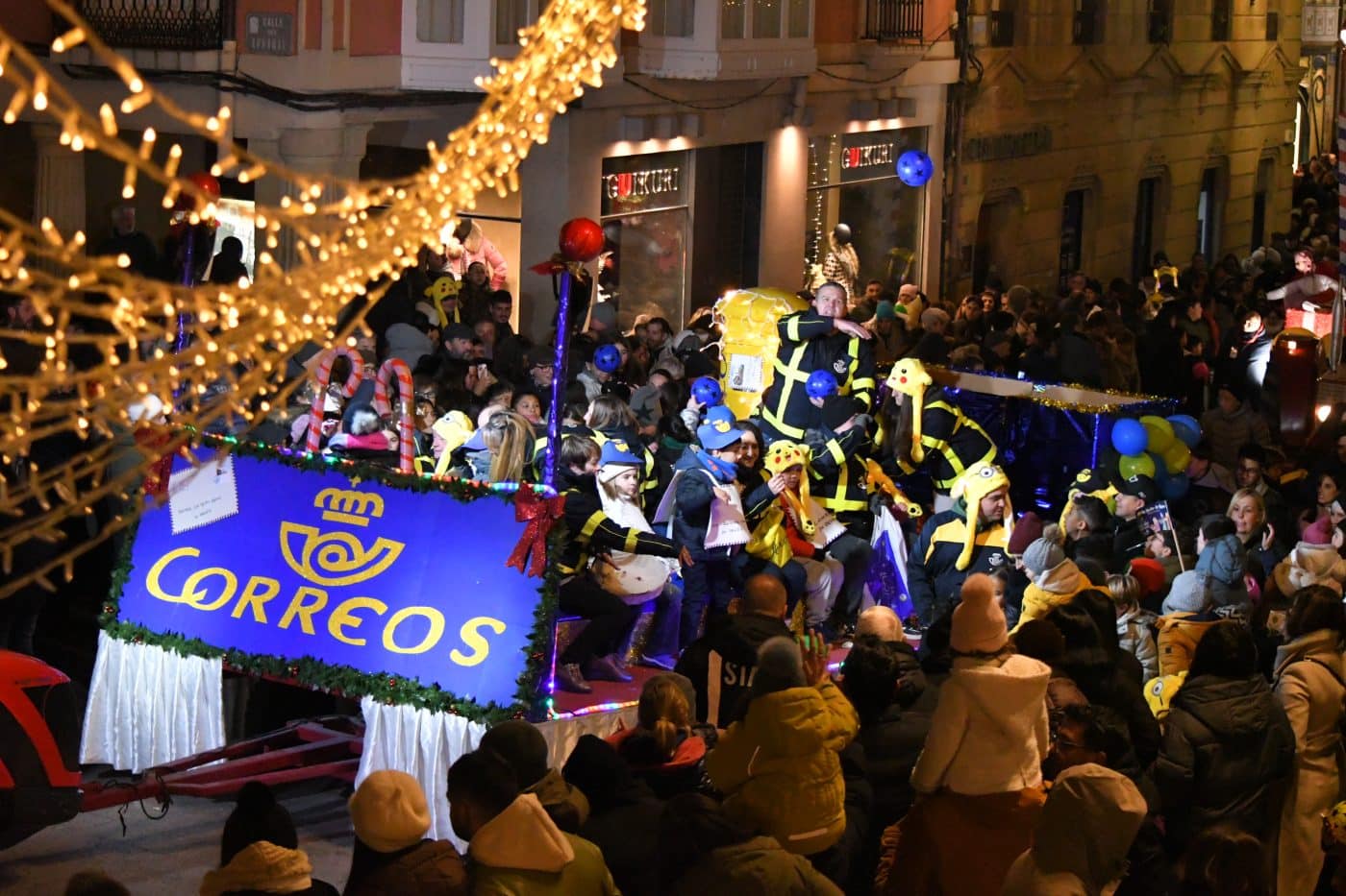 FOTOS: La ilusión vence al frío en la Cabalgata de Reyes de Haro 41 FOTOS: La ilusión vence al frío en la Cabalgata de Reyes de Haro 41