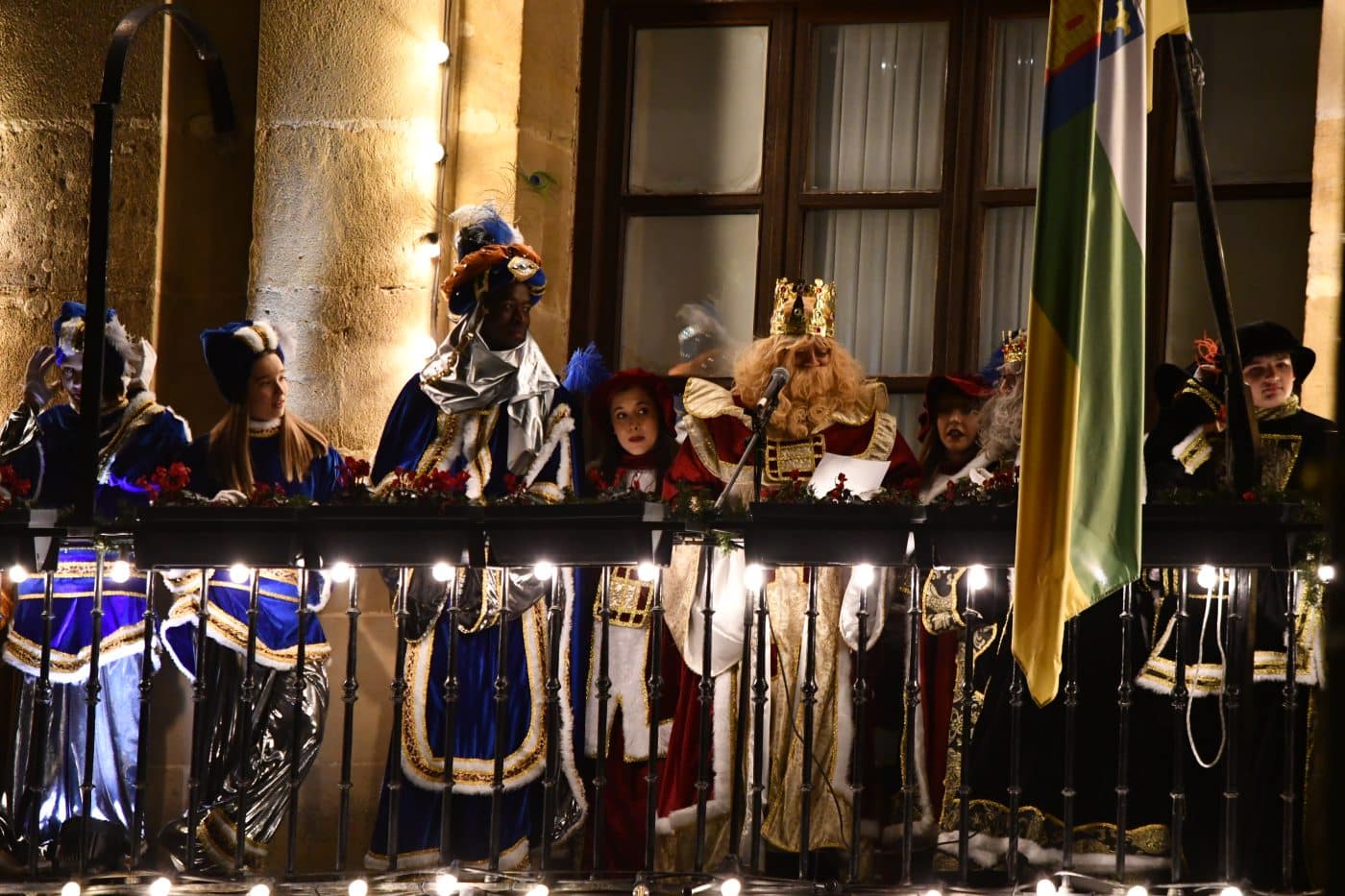 FOTOS: La ilusión vence al frío en la Cabalgata de Reyes de Haro 34 FOTOS: La ilusión vence al frío en la Cabalgata de Reyes de Haro 34