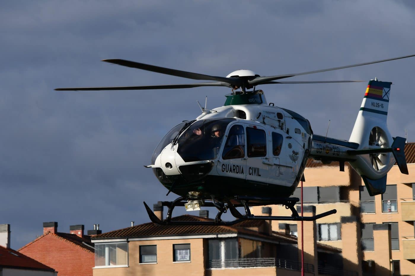 FOTOS: Los Reyes Magos llegan a Haro en un helicóptero de la Guardia Civil 23