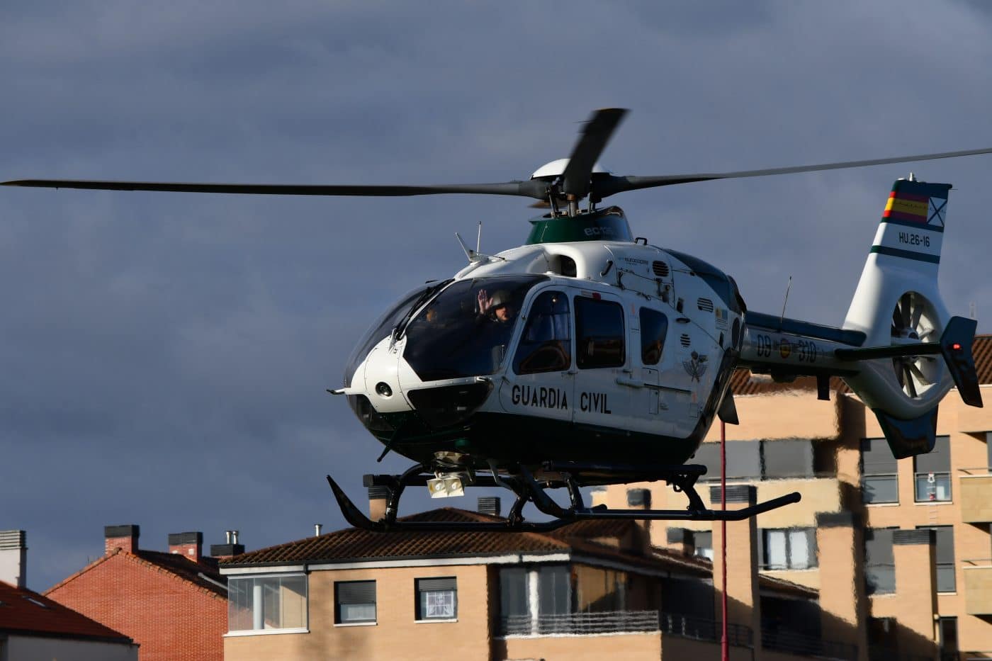 FOTOS: Los Reyes Magos llegan a Haro en un helicóptero de la Guardia Civil 37