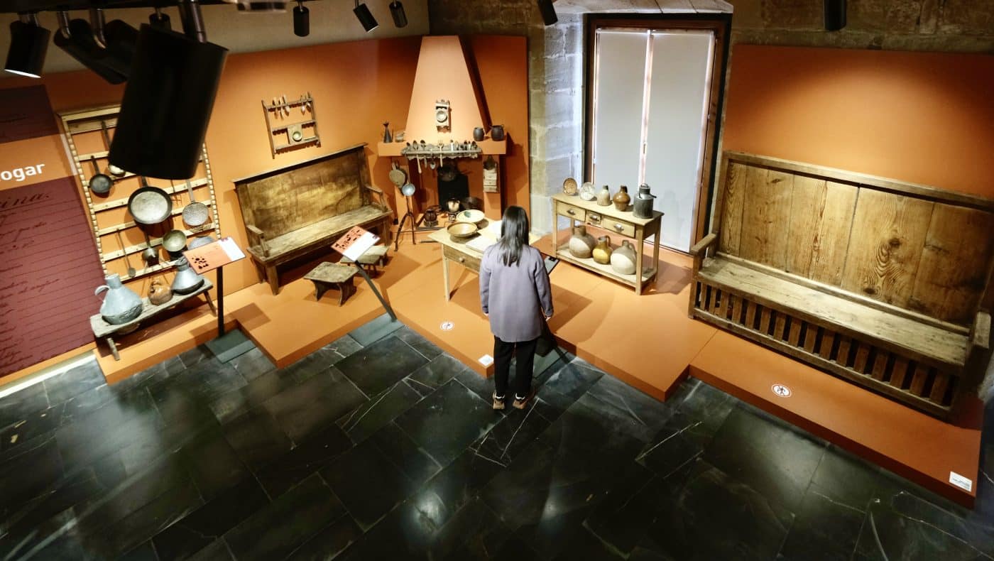 Briones acoge hasta junio la XLI Muestra Itinerante de Arte Joven en La Rioja con obras de 15 creadores emergentes 5