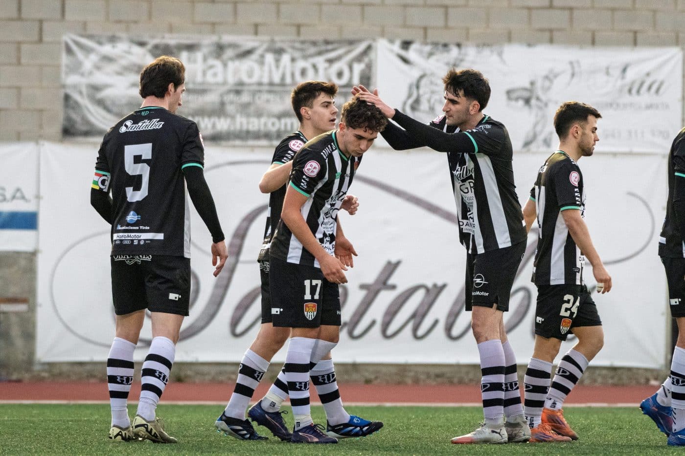 El Haro tira de carácter y firma su tercera victoria consecutiva 5