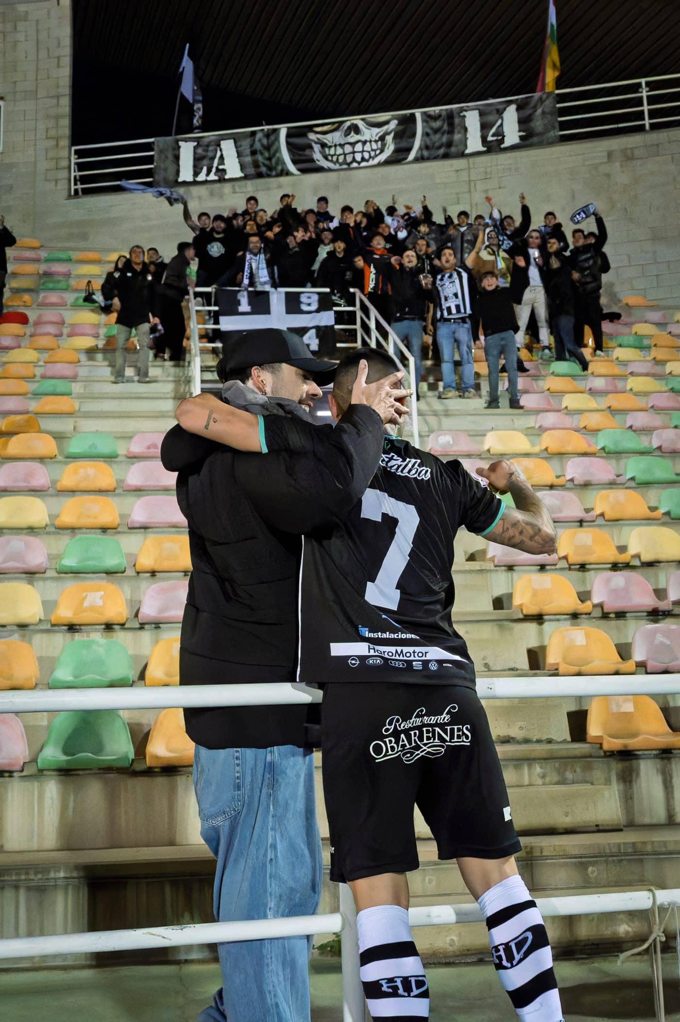 El Haro tumba al Calahorra con un golazo de Zunzunegui en el descuento 6