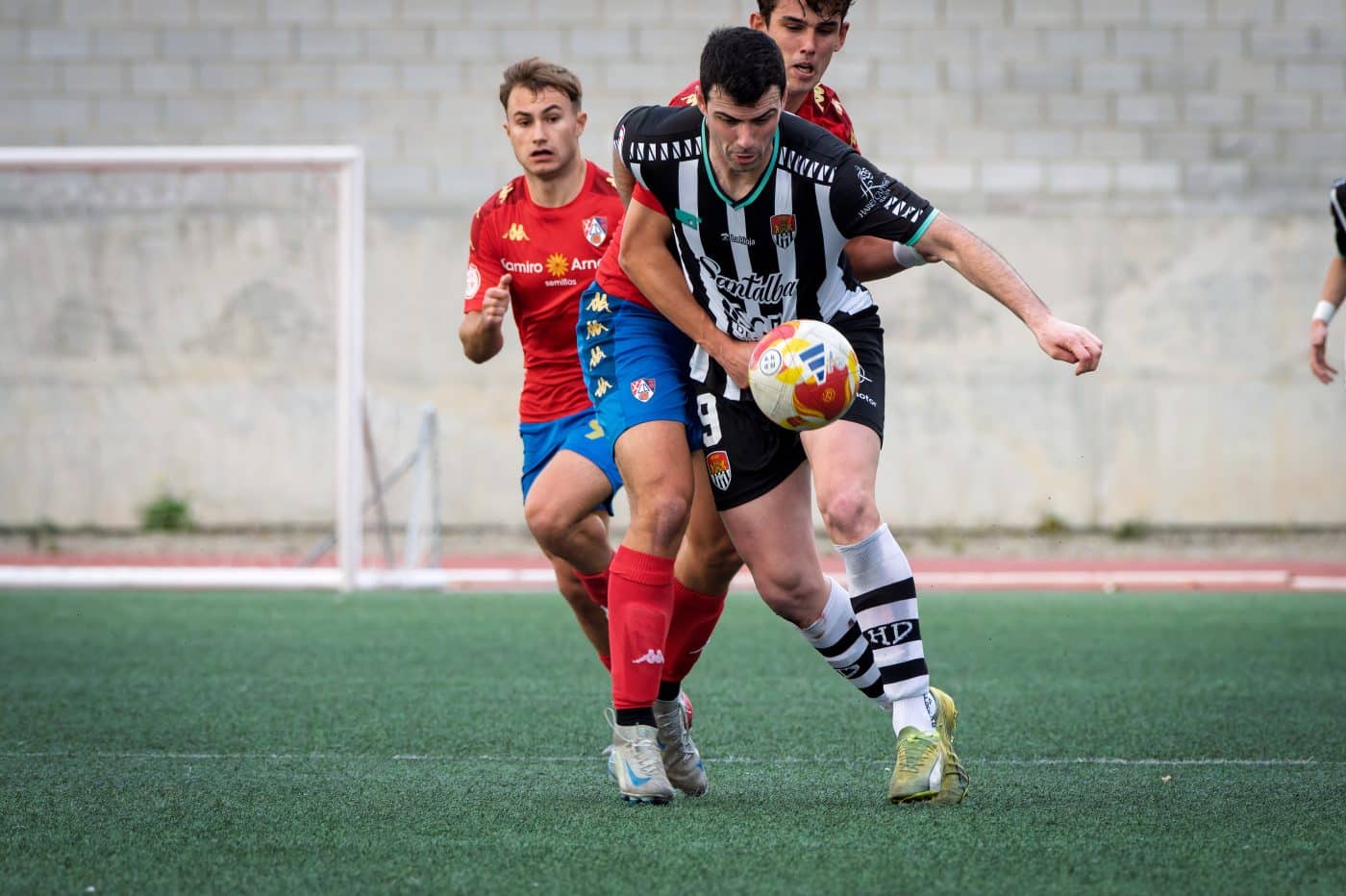 El Haro tumba al Calahorra con un golazo de Zunzunegui en el descuento 13