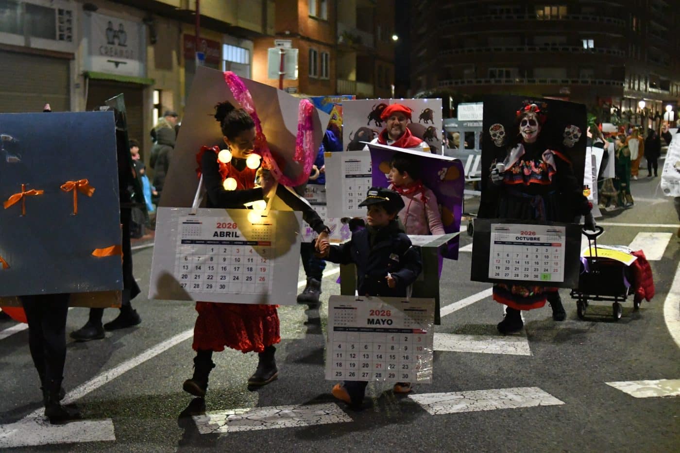 FOTOS: El carnaval de Haro resiste al frío y la lluvia 48 FOTOS: El carnaval de Haro resiste al frío y la lluvia 48