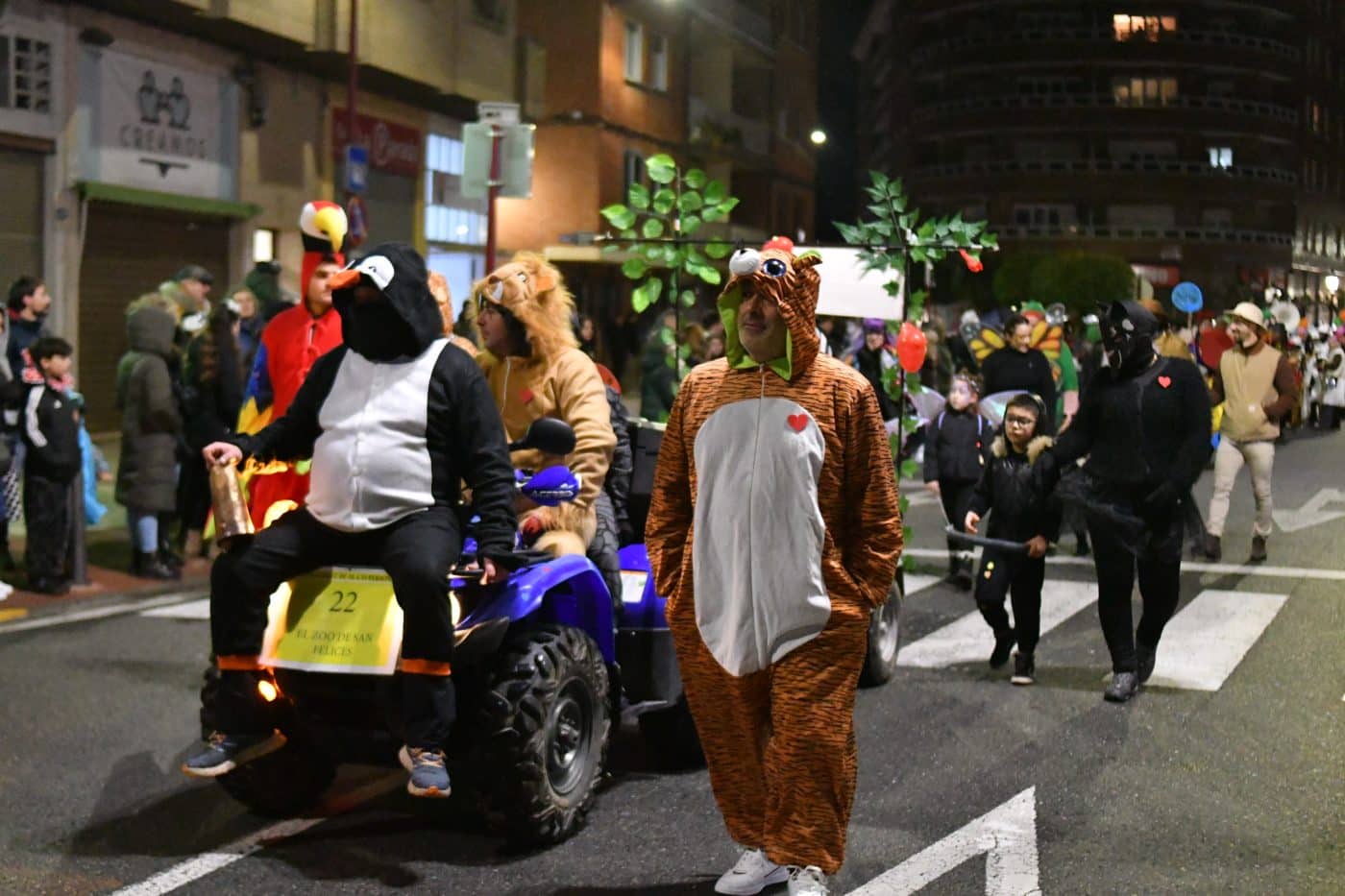 FOTOS: El carnaval de Haro resiste al frío y la lluvia 29 FOTOS: El carnaval de Haro resiste al frío y la lluvia 29