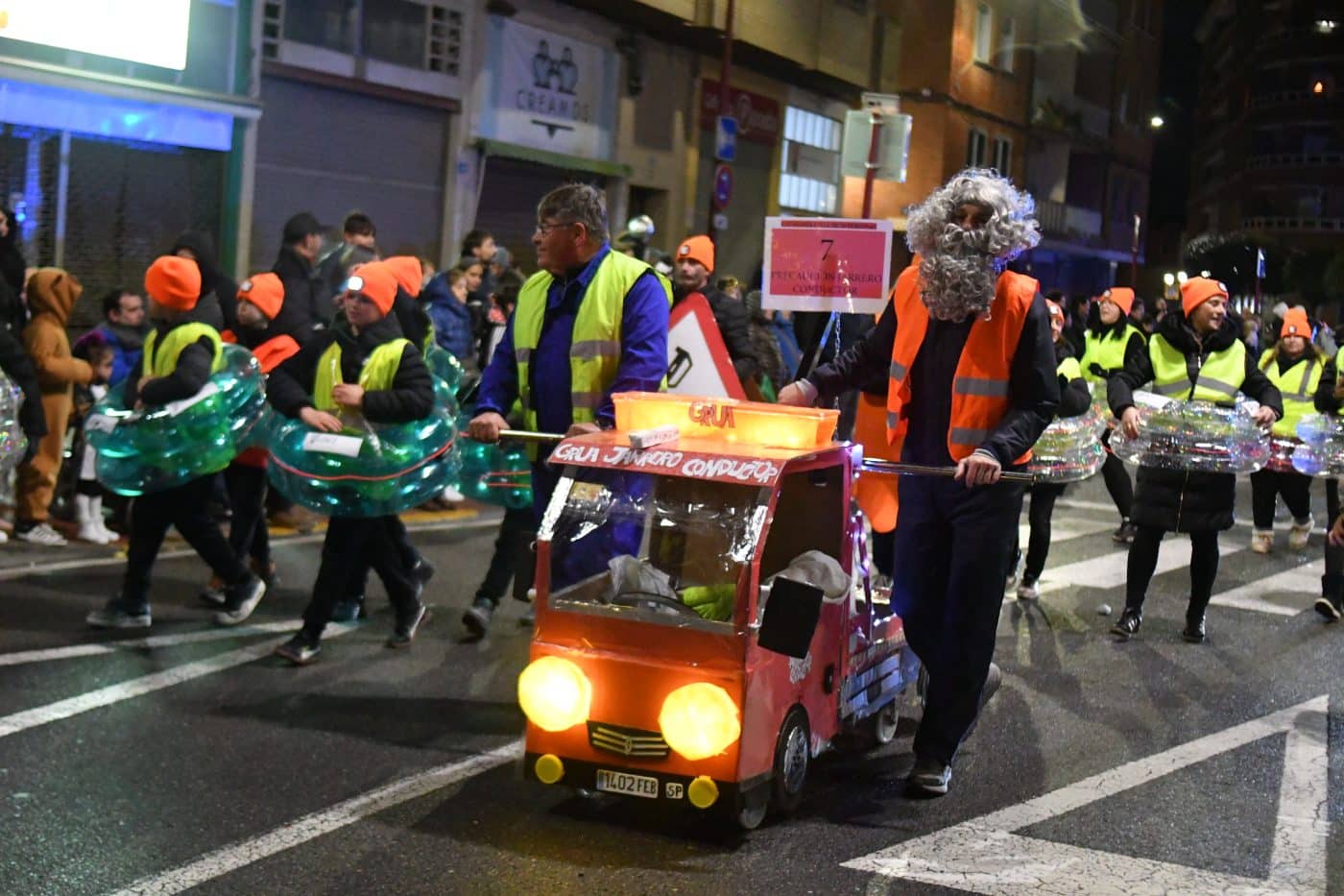 FOTOS: El carnaval de Haro resiste al frío y la lluvia 15 FOTOS: El carnaval de Haro resiste al frío y la lluvia 15