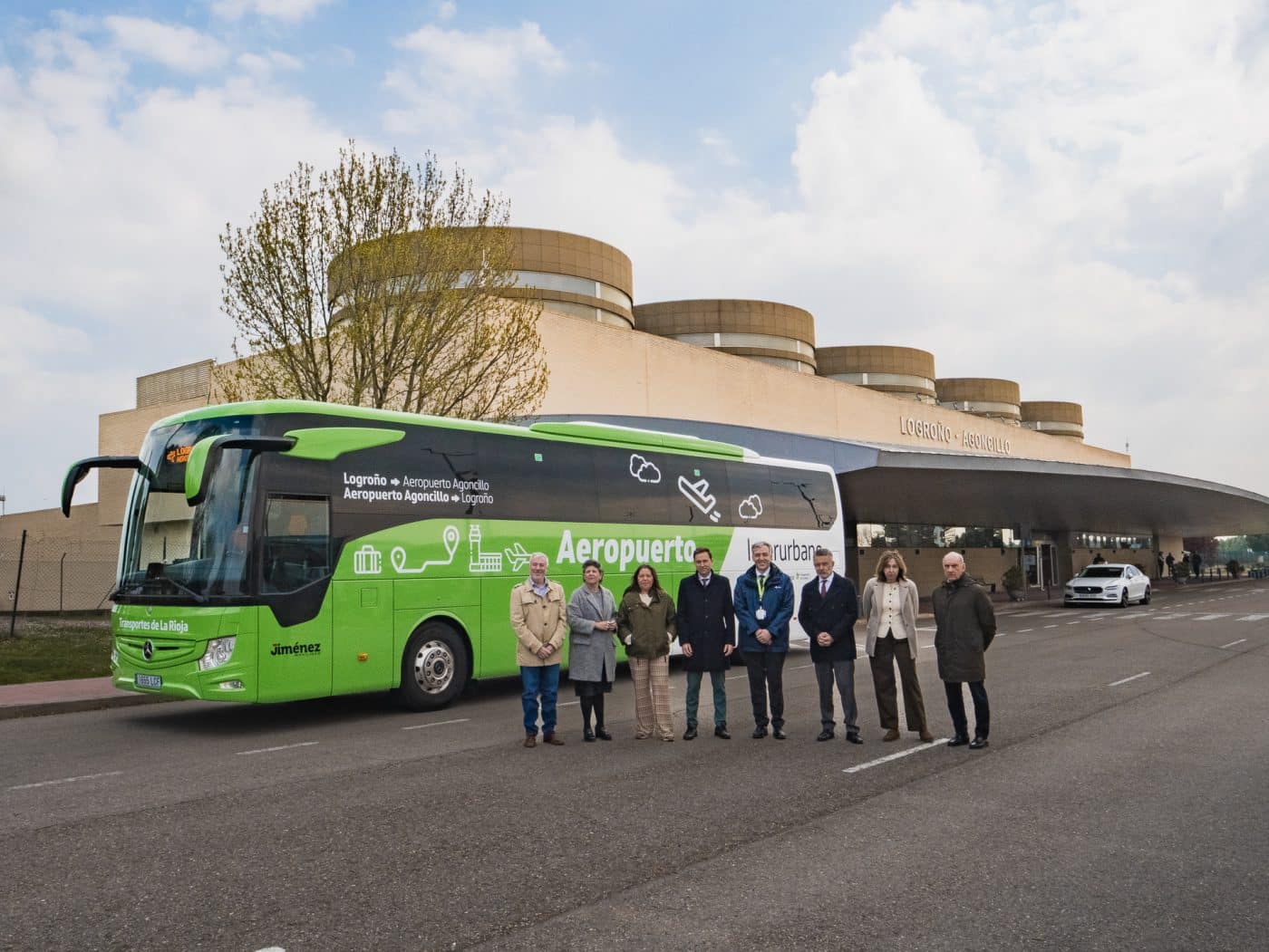 Binter presenta oferta para operar vuelos entre Logroño y Canarias este verano 2