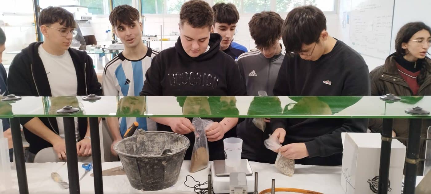 La construcción necesita relevo: Un concurso escolar busca en La Rioja despertar vocaciones ante la falta de arquitectos técnicos 2 La construcción necesita relevo: Un concurso escolar busca en La Rioja despertar vocaciones ante la falta de arquitectos técnicos 2