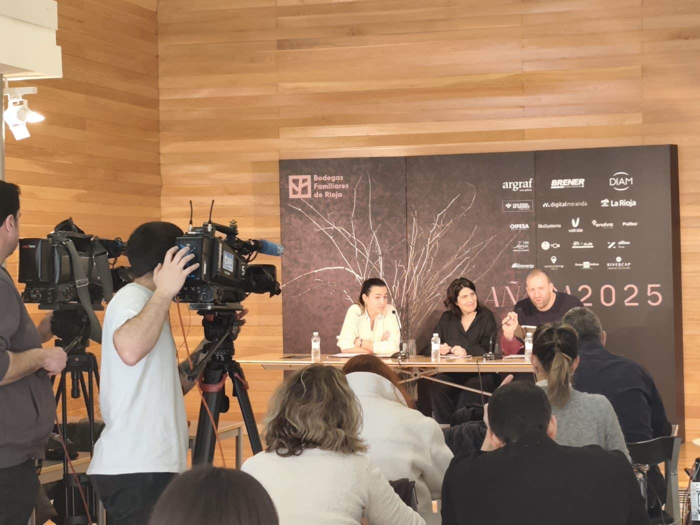 Bodegas Familiares de Rioja presenta el 23 de marzo los vinos de la cosecha 2025 a profesionales y aficionados 2