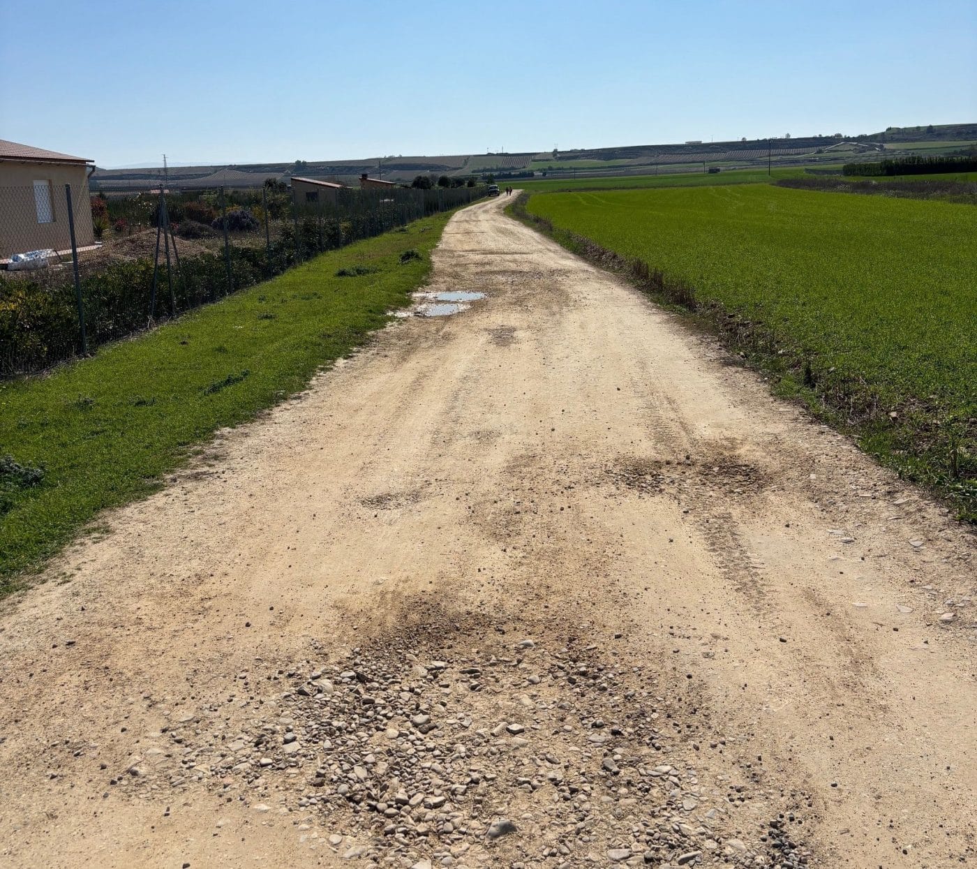 BUZÓN CIUDADANO: Denuncian el deterioro de los caminos de Cuzcurritilla y Micalanda en Haro y reclaman una solución 11