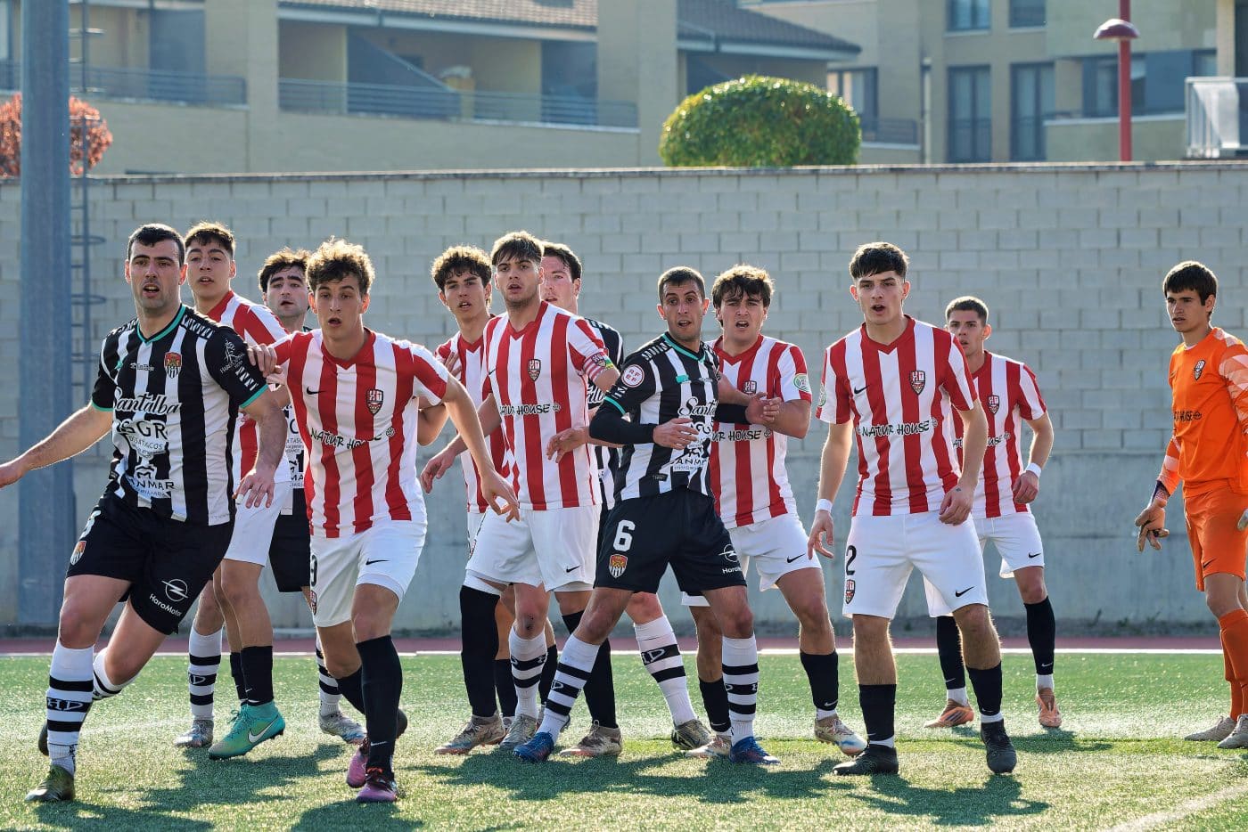 El Haro firma tablas en un duelo de alternativas con la UDL B 14