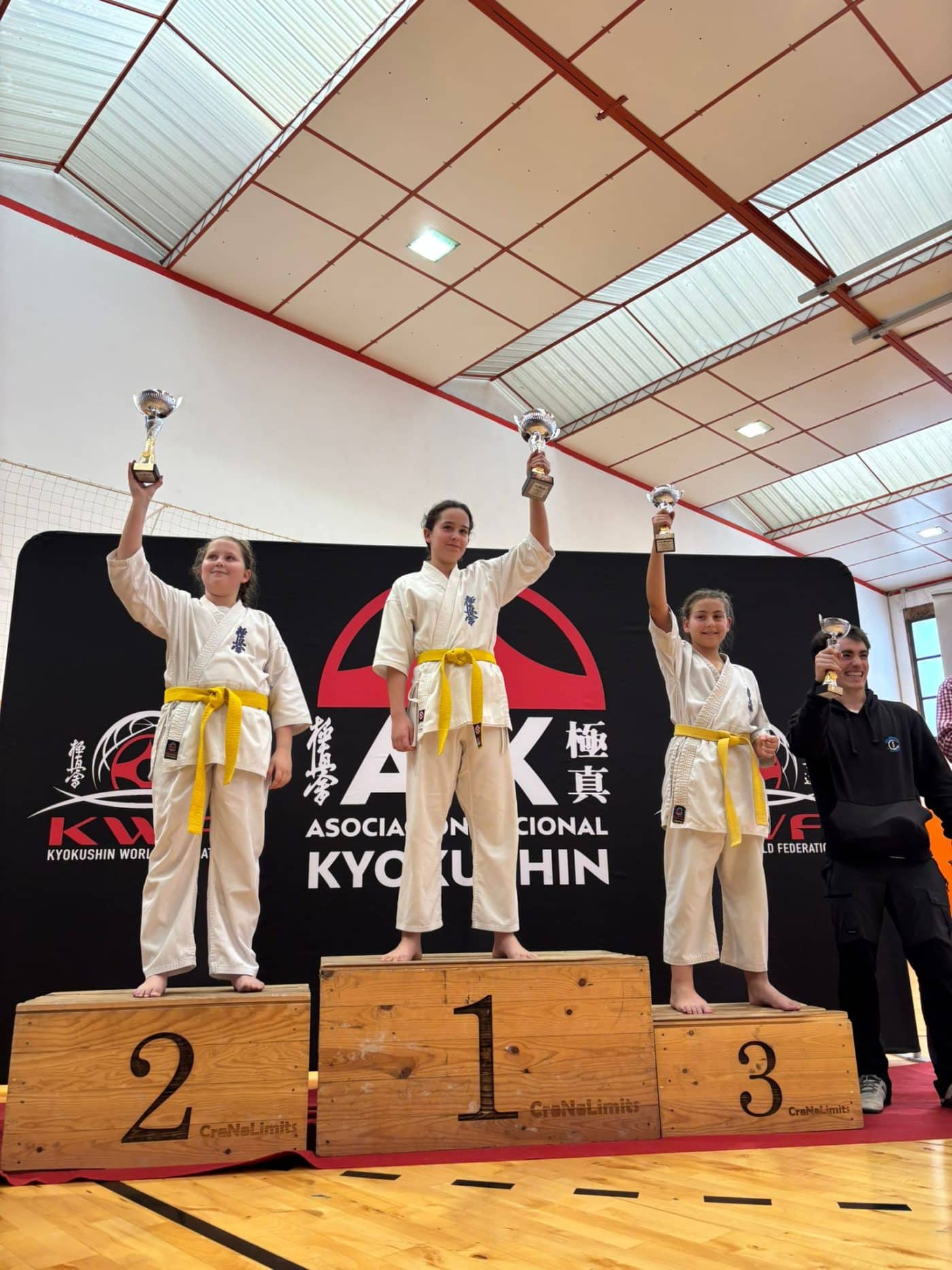 El Kyoku Haro brilla en el Campeonato Interautonómico de ANK con una destacada cosecha de medallas 19