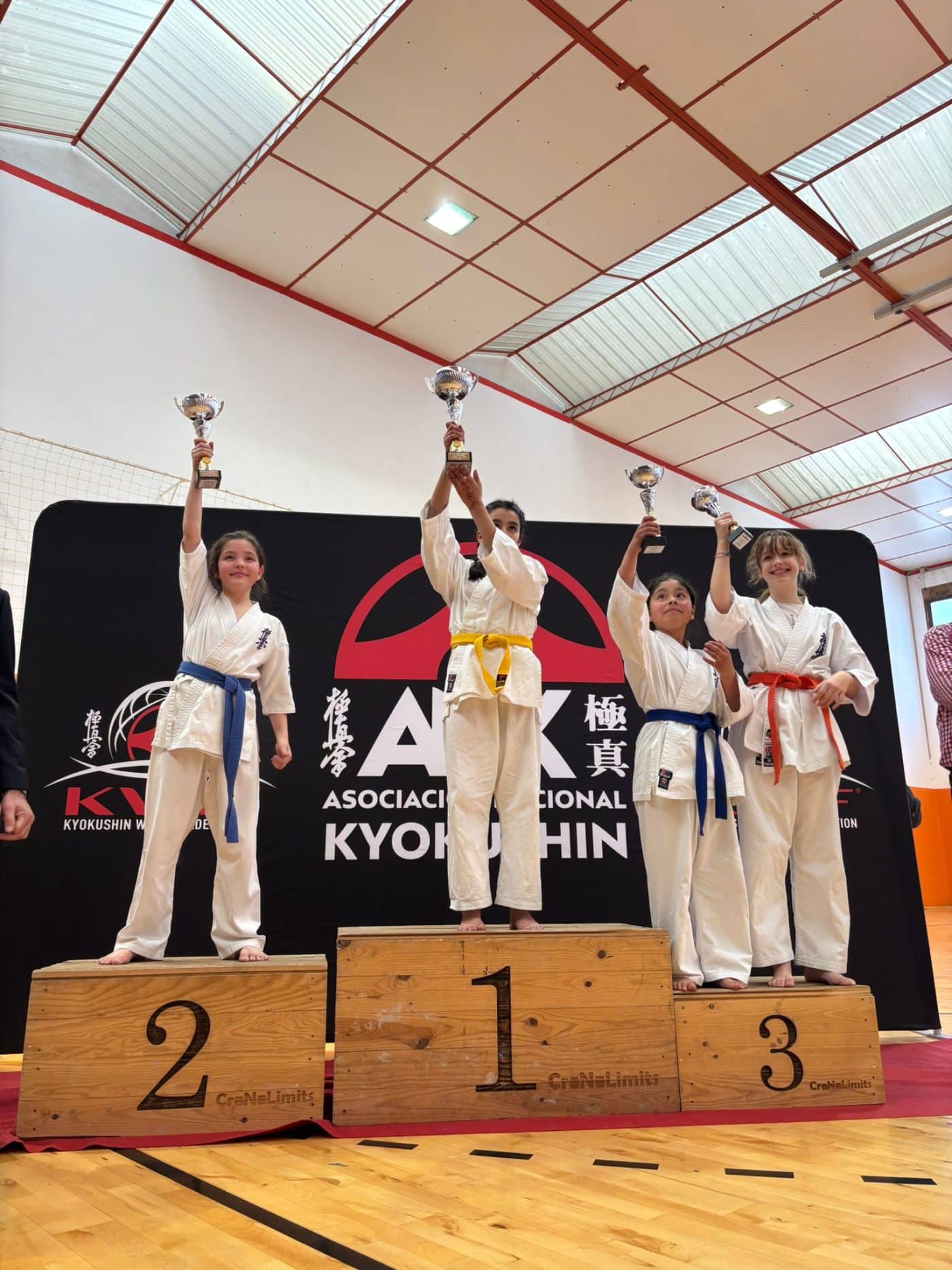 El Kyoku Haro brilla en el Campeonato Interautonómico de ANK con una destacada cosecha de medallas 7