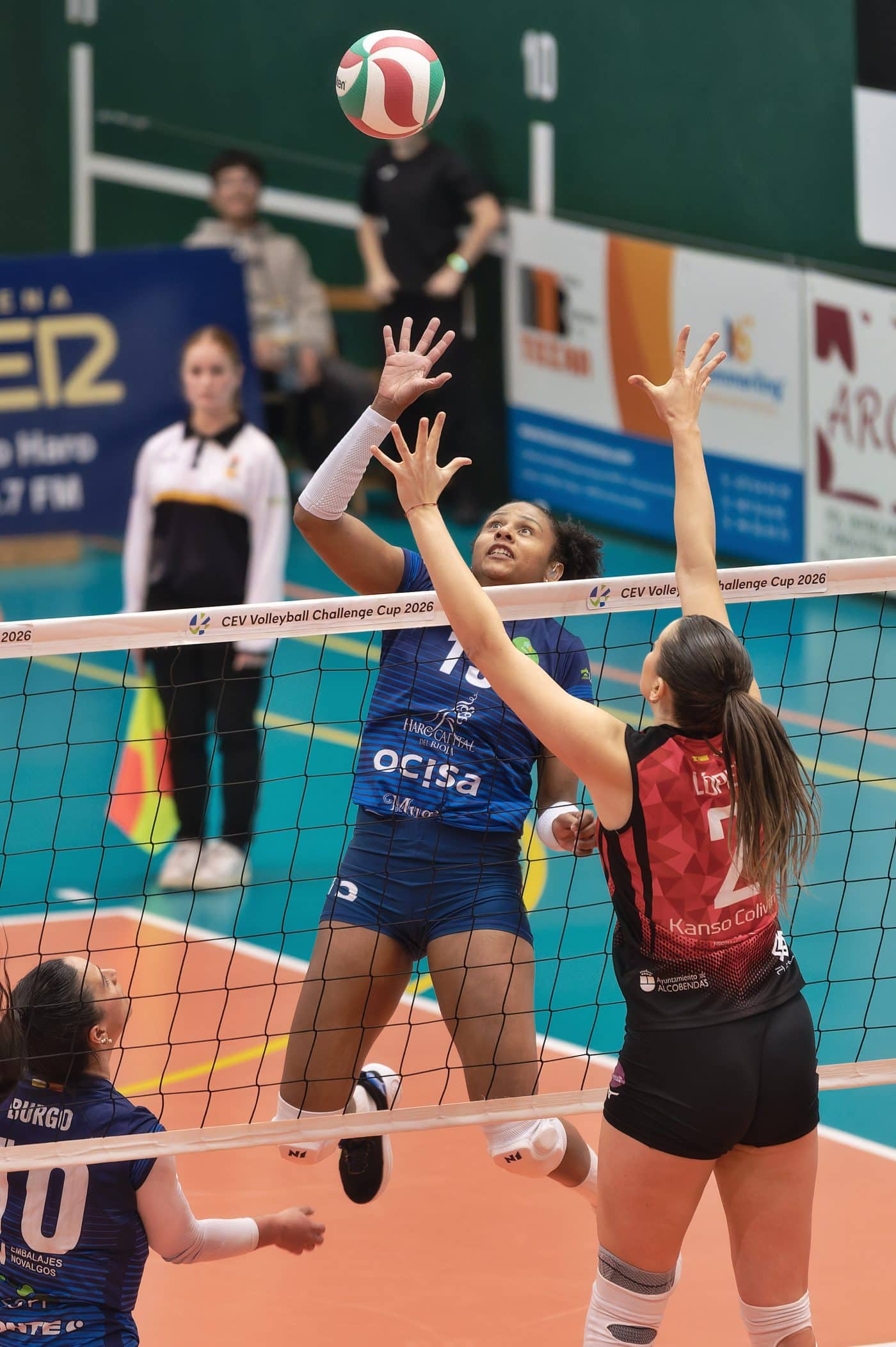 El OCISA Haro cumple ante Alcobendas y sella su billete para el playoff 5