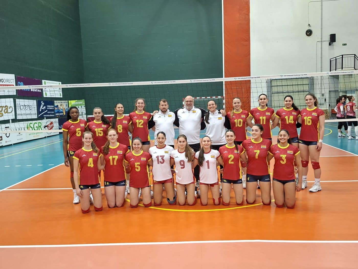 El OCISA Haro vence a España Sub-18 en un amistoso previo al playoff 3