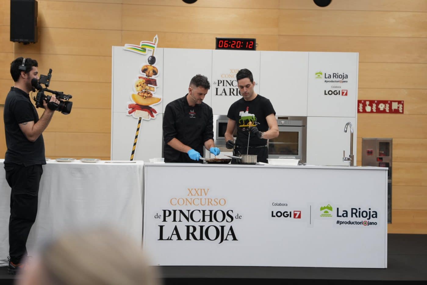 Meraki Gastrobar, de Nájera, gana el Delantal de Oro del Concurso de Pinchos de La Rioja 12 Meraki Gastrobar, de Nájera, gana el Delantal de Oro del Concurso de Pinchos de La Rioja 12