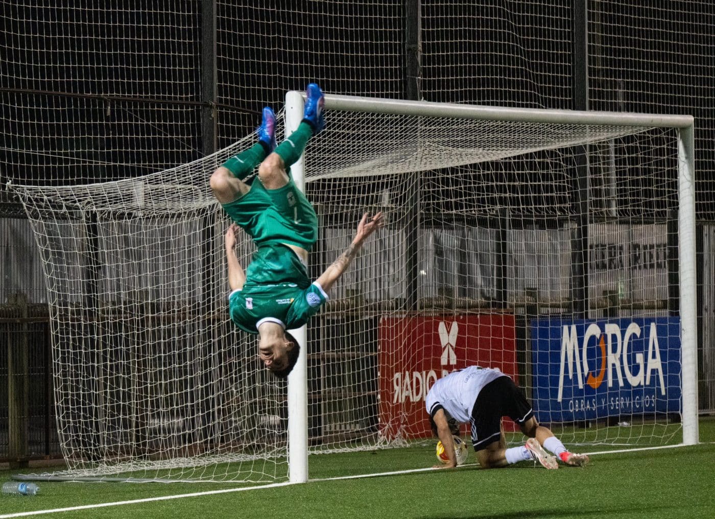 Tres puntos de oro para el Náxara 2