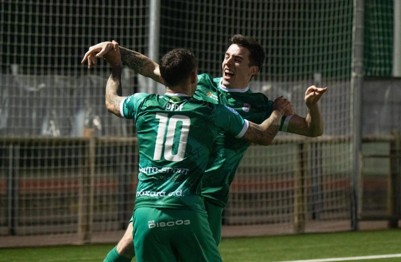 Tres puntos de oro para el Náxara 4