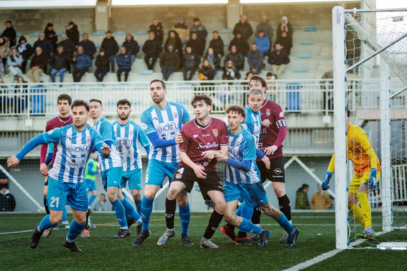 Un gol en los minutos finales deja al Haro sin premio en Oyón 5