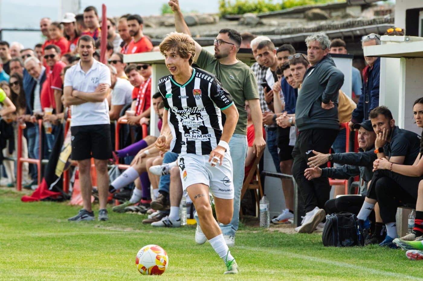 Empate sin goles entre La Calzada y Haro Deportivo en El Rollo 6