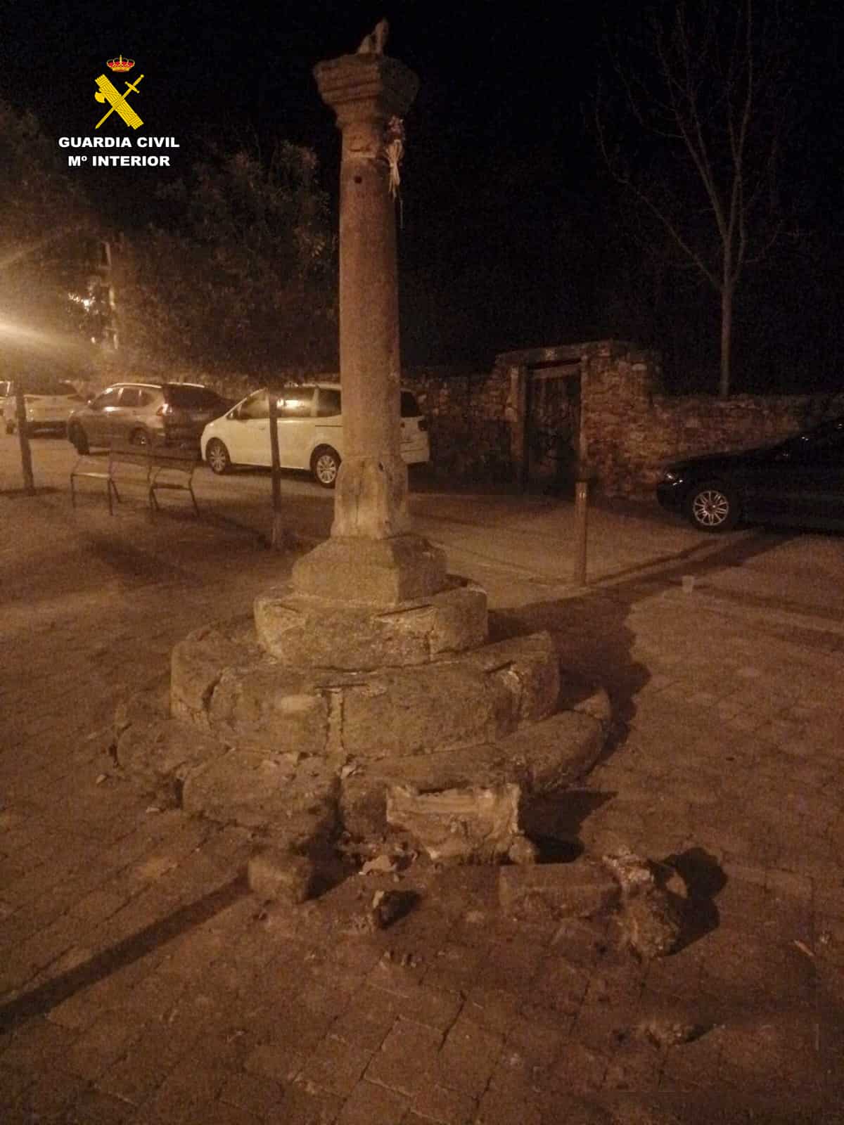 Identificado un joven por los graves daños causados en la Cruz de San Lázaro de Ezcaray 3