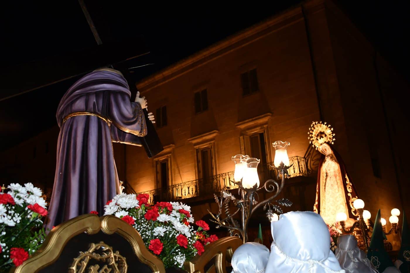 La procesión de El Encuentro vuelve a brillar en Haro sin la amenaza de la lluvia 9