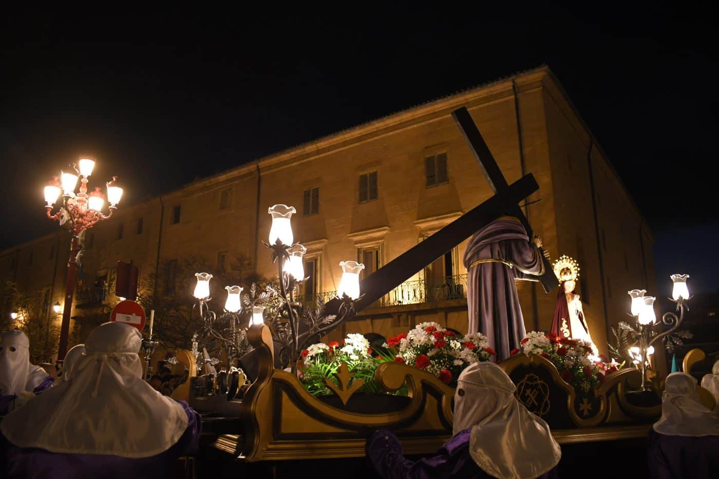 La procesión de El Encuentro vuelve a brillar en Haro sin la amenaza de la lluvia 3