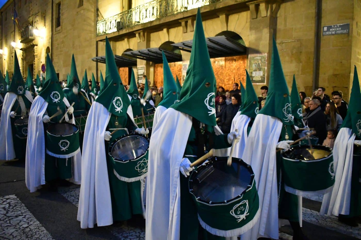 La procesión de El Encuentro vuelve a brillar en Haro sin la amenaza de la lluvia 24