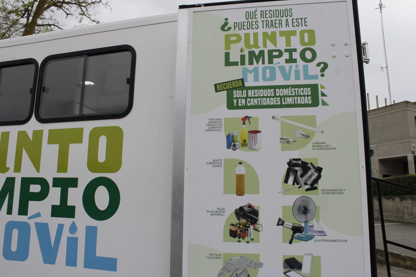 Zarratón da salida al nuevo Punto Limpio Móvil que acercará el reciclaje a miles de vecinos de La Rioja 3