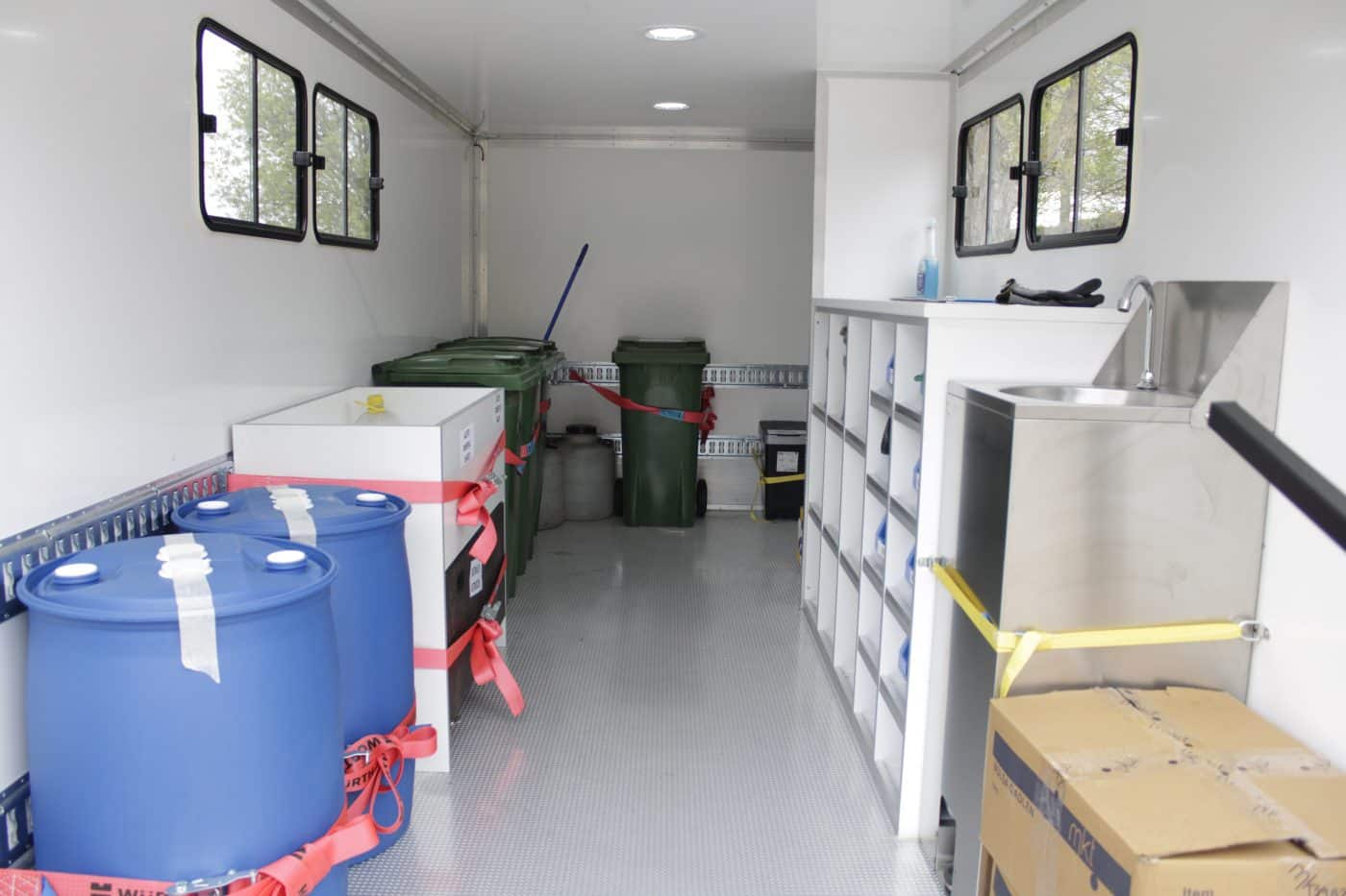 Zarratón da salida al nuevo Punto Limpio Móvil que acercará el reciclaje a miles de vecinos de La Rioja 6
