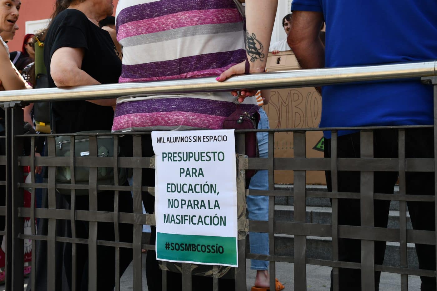 Concentración en el IES Manuel Bartolomé Cossío de Haro para exigir "espacios dignos" para el centro 23