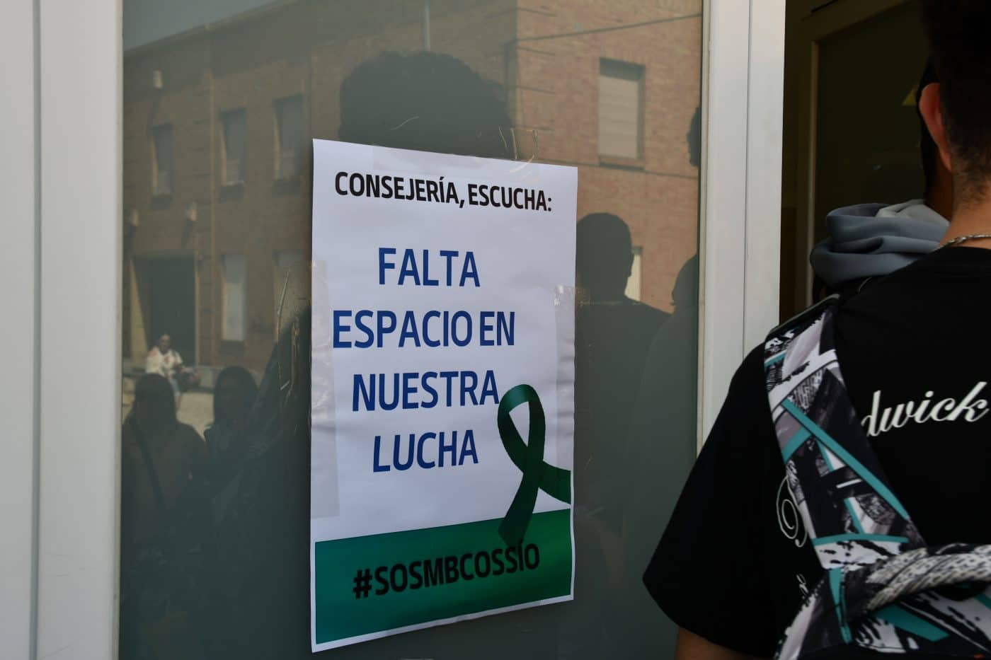 Concentración en el IES Manuel Bartolomé Cossío de Haro para exigir "espacios dignos" para el centro 13