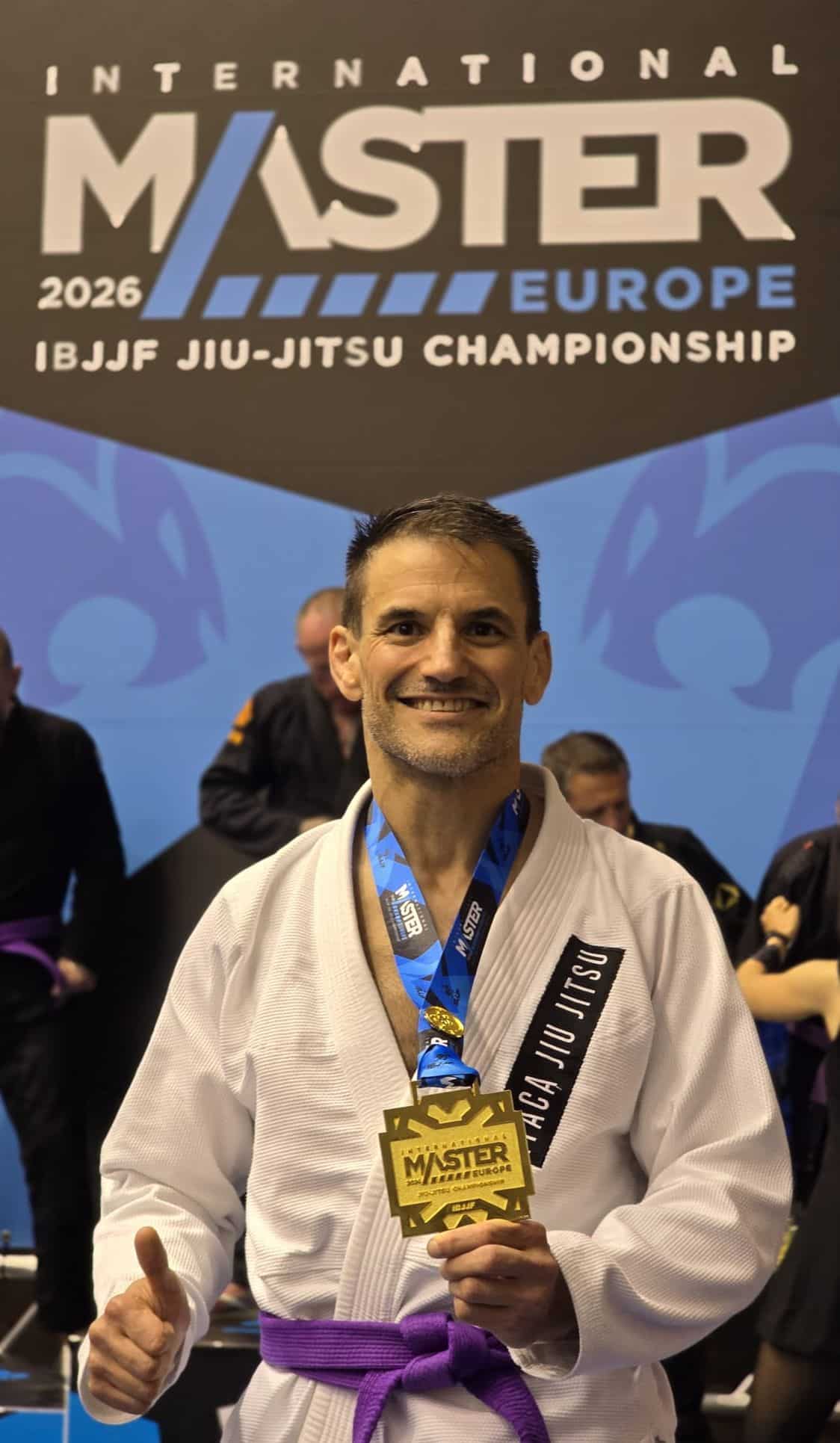 Diego Barrasa se cuelga el oro en el Campeonato de Europa Máster de jiu-jitsu en Barcelona 2