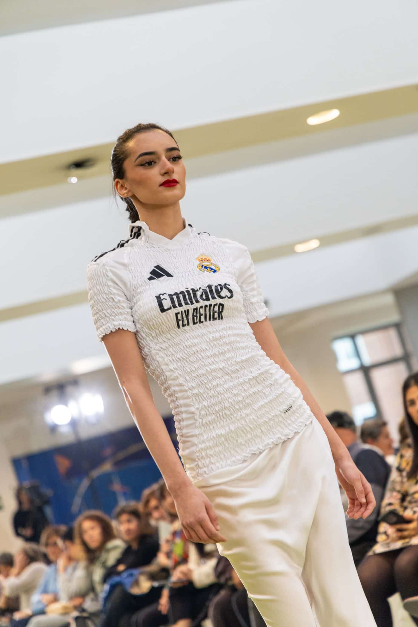 El diseñador jarrero Juan Fernández presenta su primera colección nupcial: "No hay una única forma de ser novia" 3