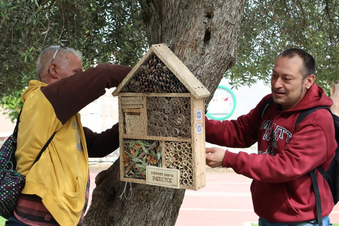 Haro estrena una red de hoteles de insectos para luchar contra el cambio climático 7
