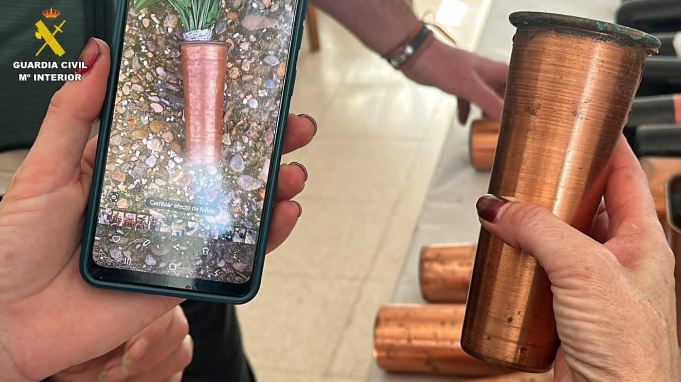 La Guardia Civil investiga a una pareja por robos en cementerios de La Rioja y otras comunidades 3