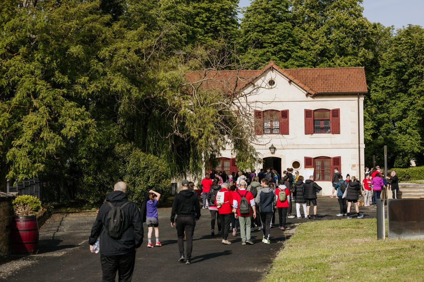 La III Carrera Solidaria Viña Pomal bate récord en Haro: más de 700 participantes y 3.000 euros recaudados para FARO 22