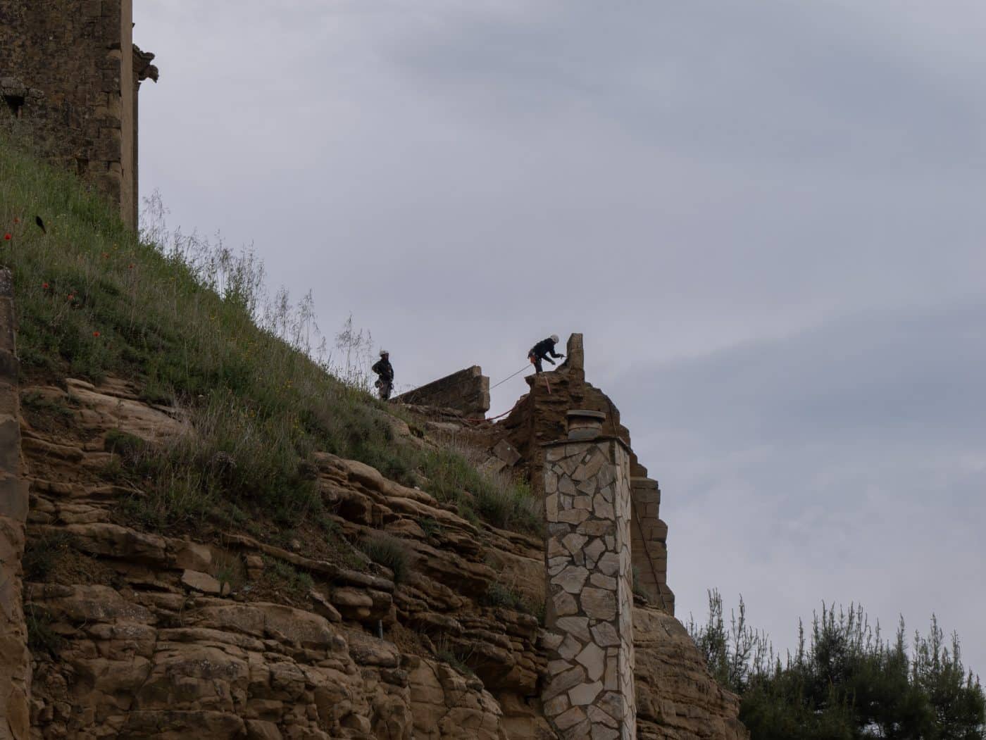 La Rioja movilizará los "fondos necesarios" para recuperar el patrimonio tras el derrumbe en San Vicente de la Sonsierra 6