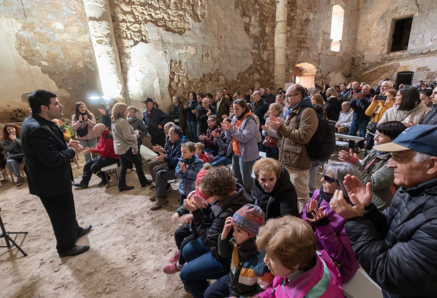 Luezas de Cameros celebra la reapertura de su iglesia tras su restauración 4