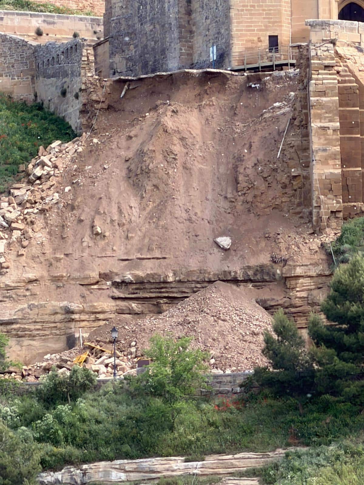 Susto en San Vicente de la Sonsierra: se viene abajo parte de la muralla 6