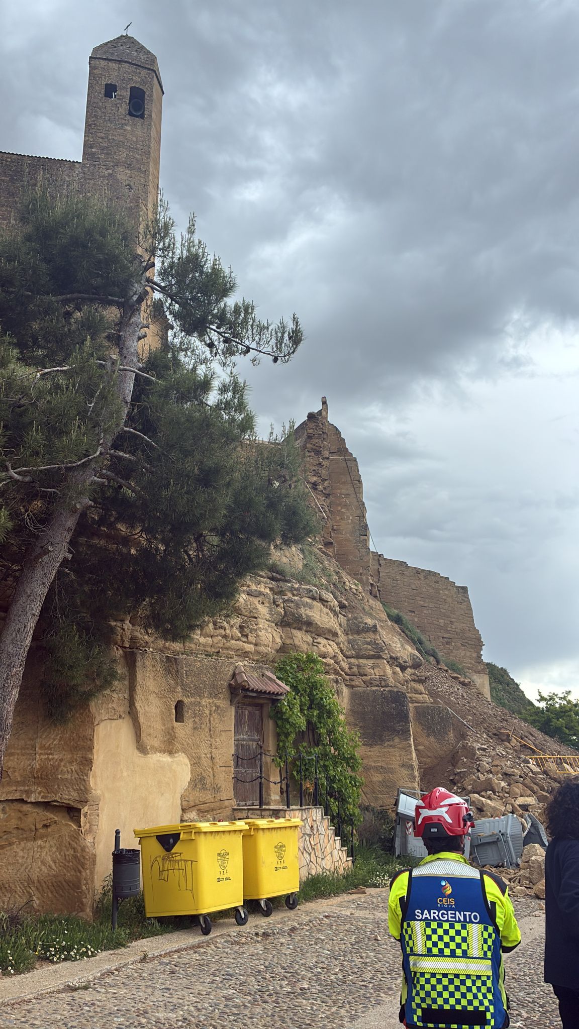 Susto en San Vicente de la Sonsierra: se viene abajo parte de la muralla 8