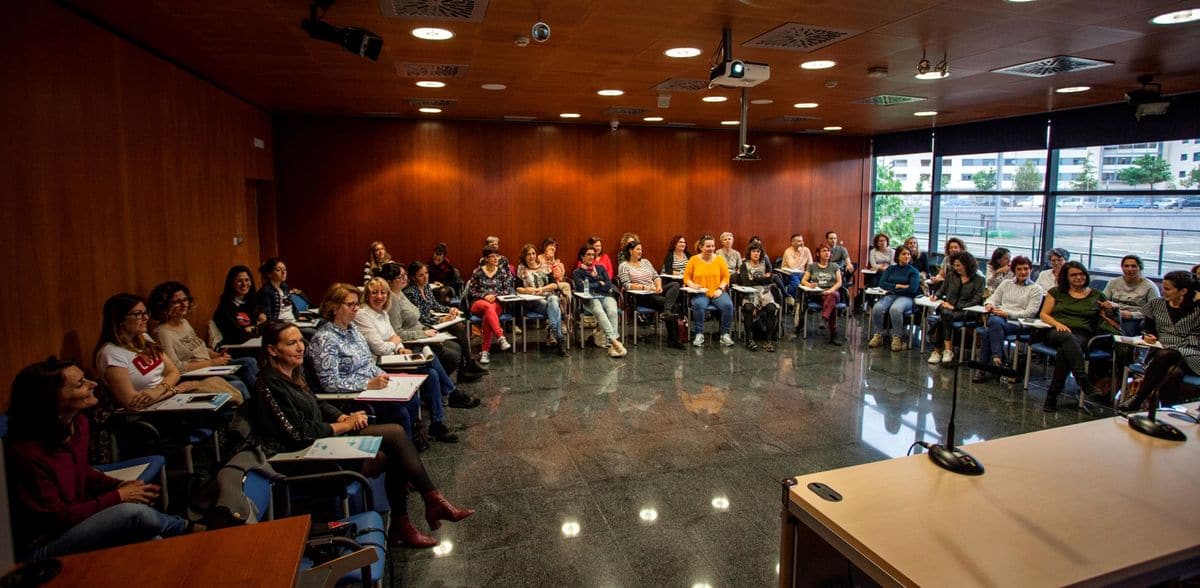 45 nuevos profesionales para detectar y atender casos de violencia de género en los centros de salud riojanos