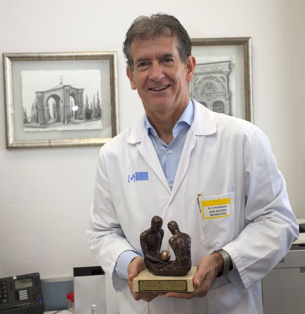 Carlos Ruiz, jefe de Neumología del Hospital San Pedro, premiado por su “excelencia asistencial”