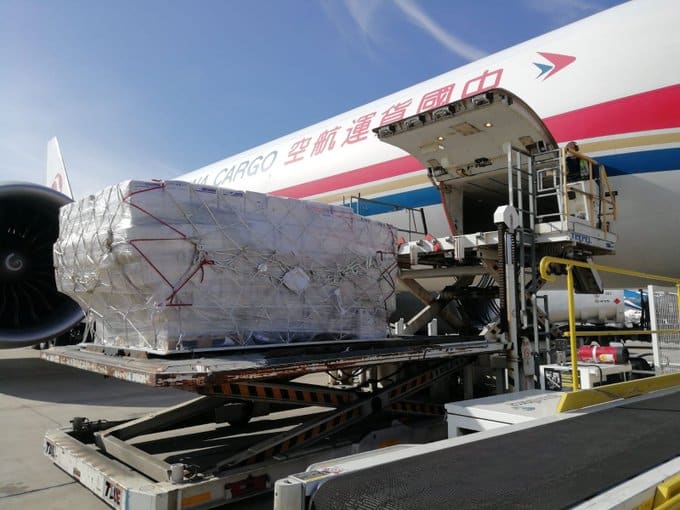 Llega a España un cargamento con 500.000 mascarillas procedente de China