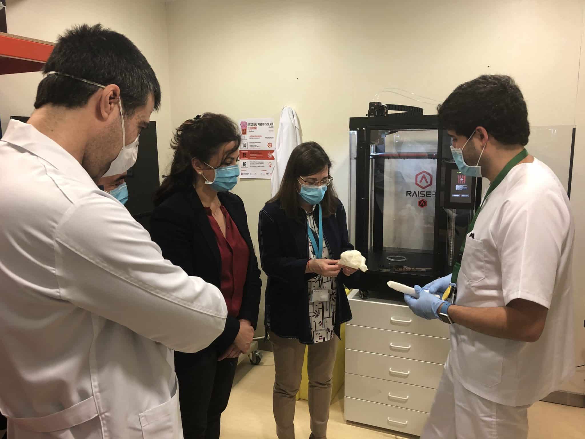 El CIBIR muestra a Andreu los proyectos de investigación ya en marcha para luchar contra el COVID-19