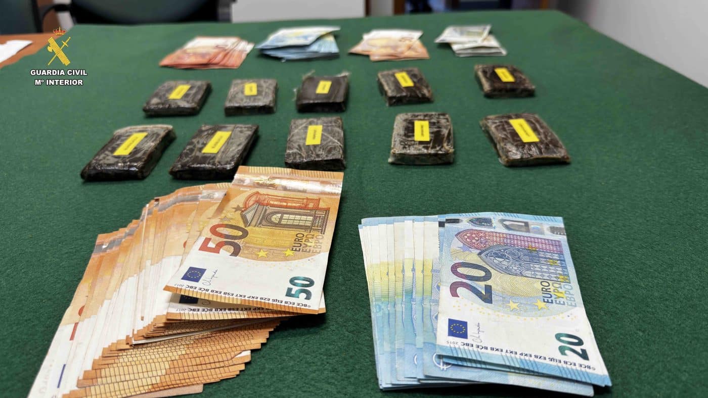 La Guardia Civil intercepta en Logroño un paquete postal con más de medio kilo de hachís